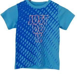 Nike Dri-Fit Active Top Boys 6-7 yrs old